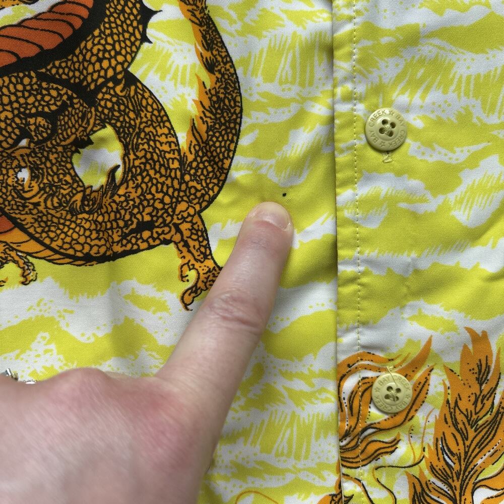 Bay Creek Dragon Print Shirt Mens Large Yellow Short Sleeve Tropical Button Up - Picture 7 of 16